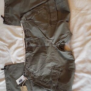 Ralph Lauren olive green cargo pant size 36X32 NWT